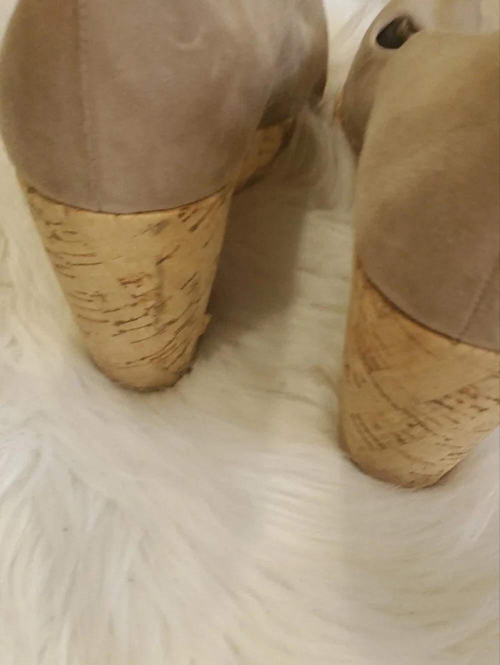 Stuart Weitzman Taupe Suede Cork Wedge Pumps Open Toe Size 9.5 - Picture 11 of 13